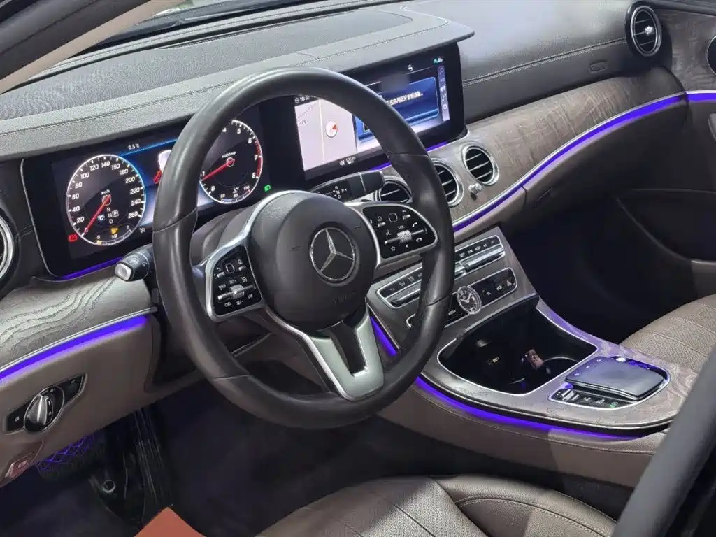 Mercedes-Benz E-Class 2019 E 300 L Luxury фото 11