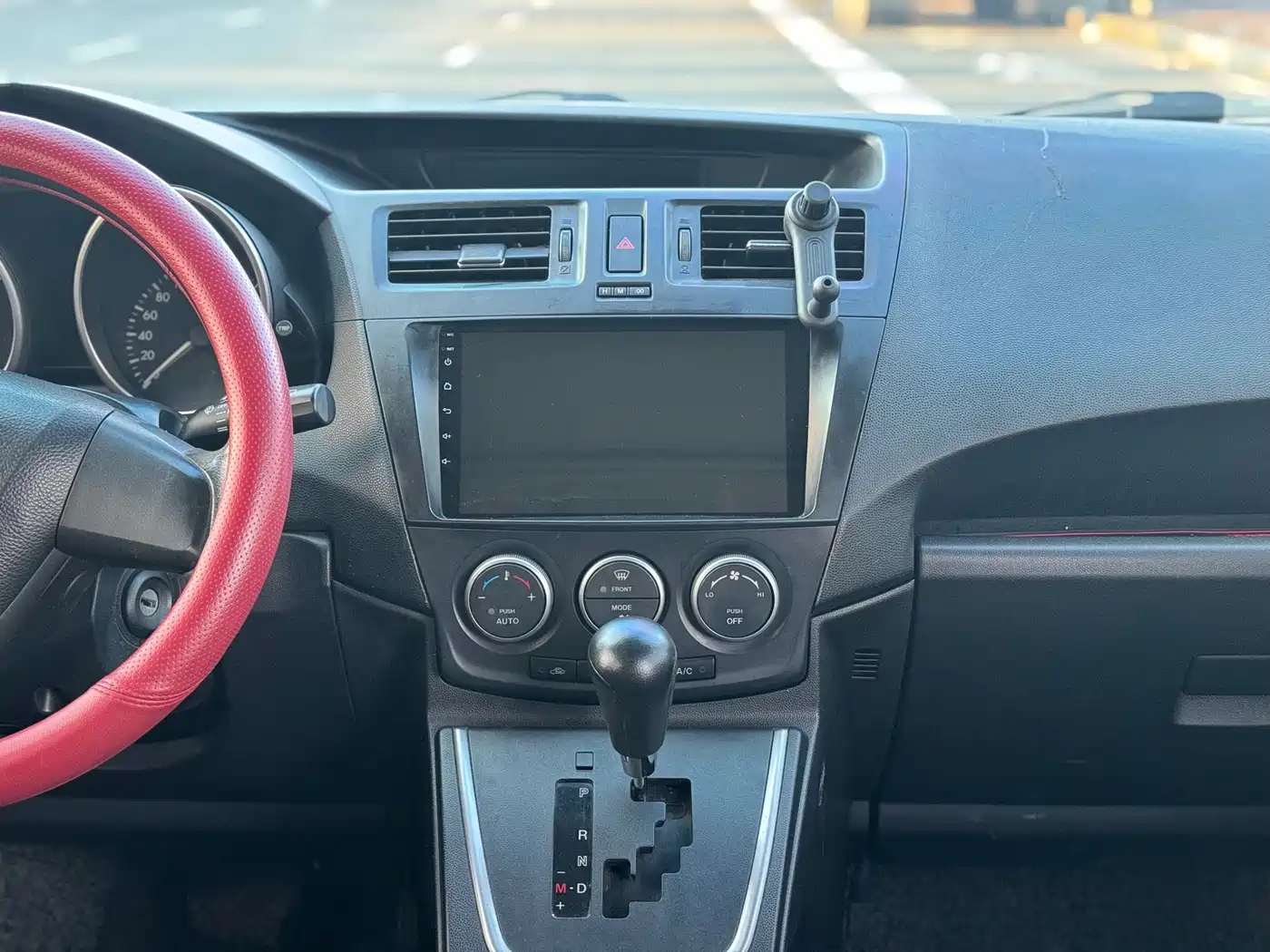 Mazda Mazda5 2012 2011 2.0L Automatic Comfort
