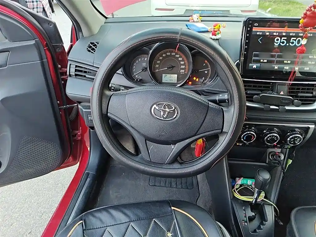 Toyota YARiS L Zhi Xuan 2020 1.5L CVT Luxury Edition фото 3