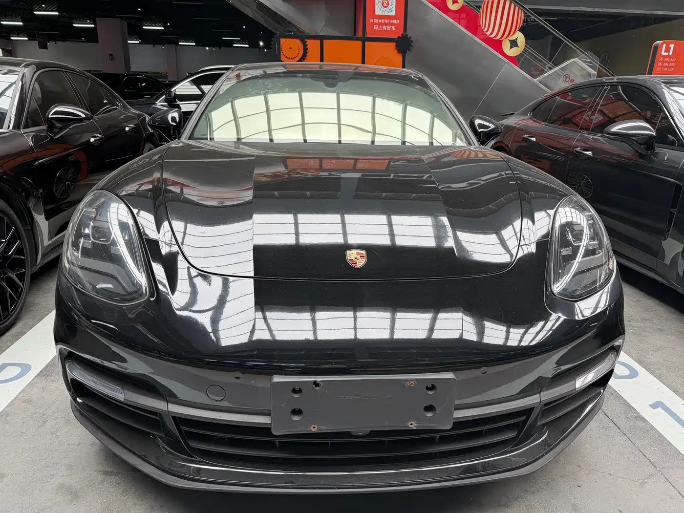 Porsche Panamera 2017 Panamera 3.0T фото 2