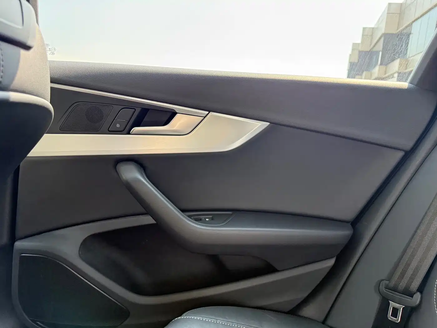 Audi A4L 2020 40 TFSI Fashion Dynamic Edition фото 33