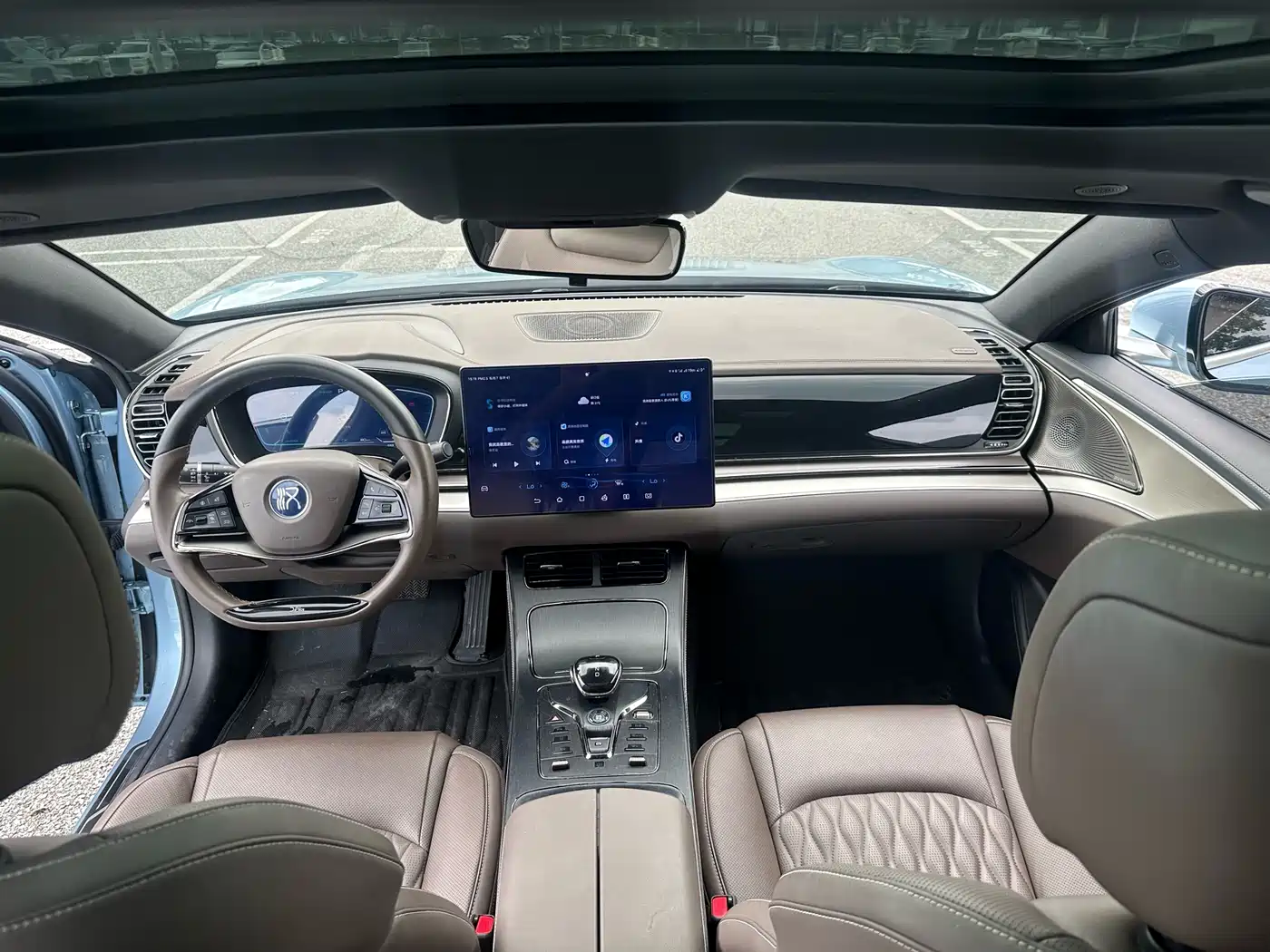 BYD Han 2023 EV Champion Edition 605KM FWD Premium фото 7