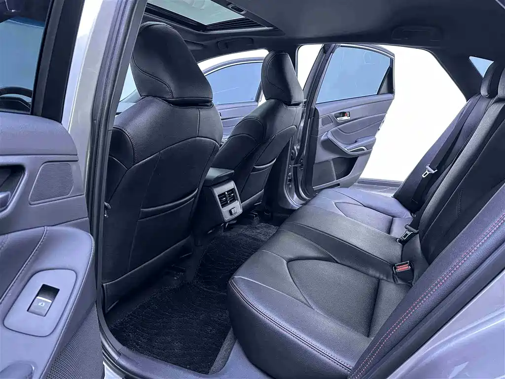 Toyota Avalon 2019 2.0L Progressive Edition (China VI) фото 9