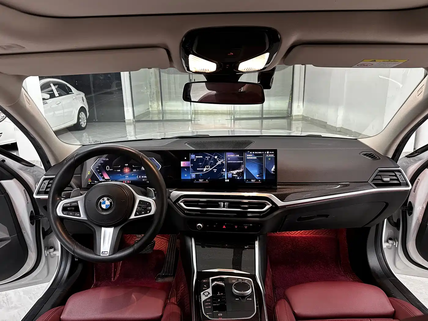 BMW 3 Series 2023 325Li M Sport Package фото 9