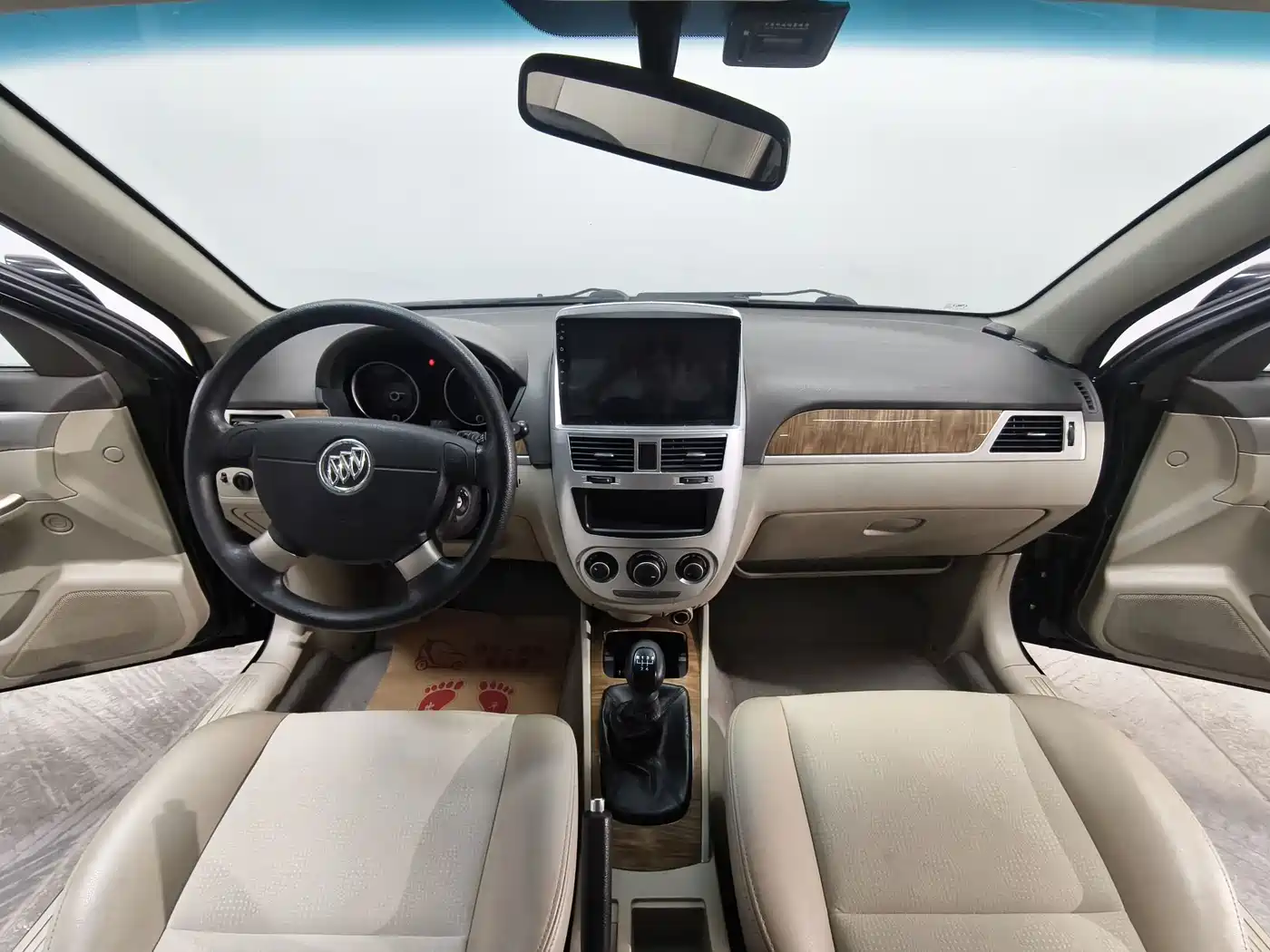 Photo 9 - Buick Excelle