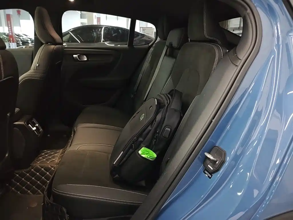 Volvo C40 2023 2022 Long Range Edition PRO