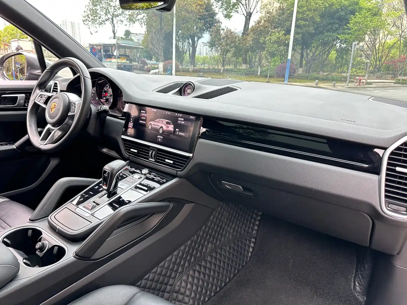 Porsche Cayenne 2019 Cayenne 3.0T фото 9