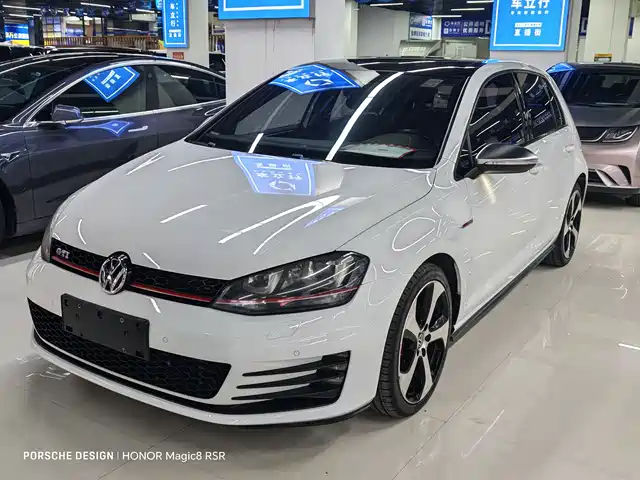 VOLKSWAGEN GOLF GTI