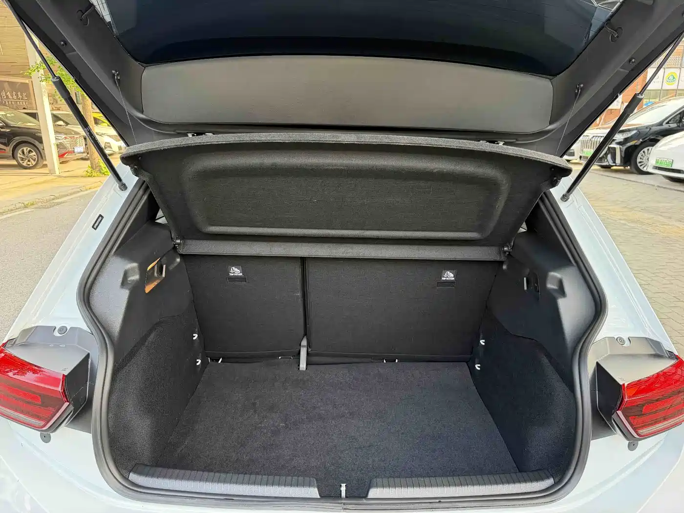 Volkswagen ID.3 2023 Pure Smart Edition фото 12