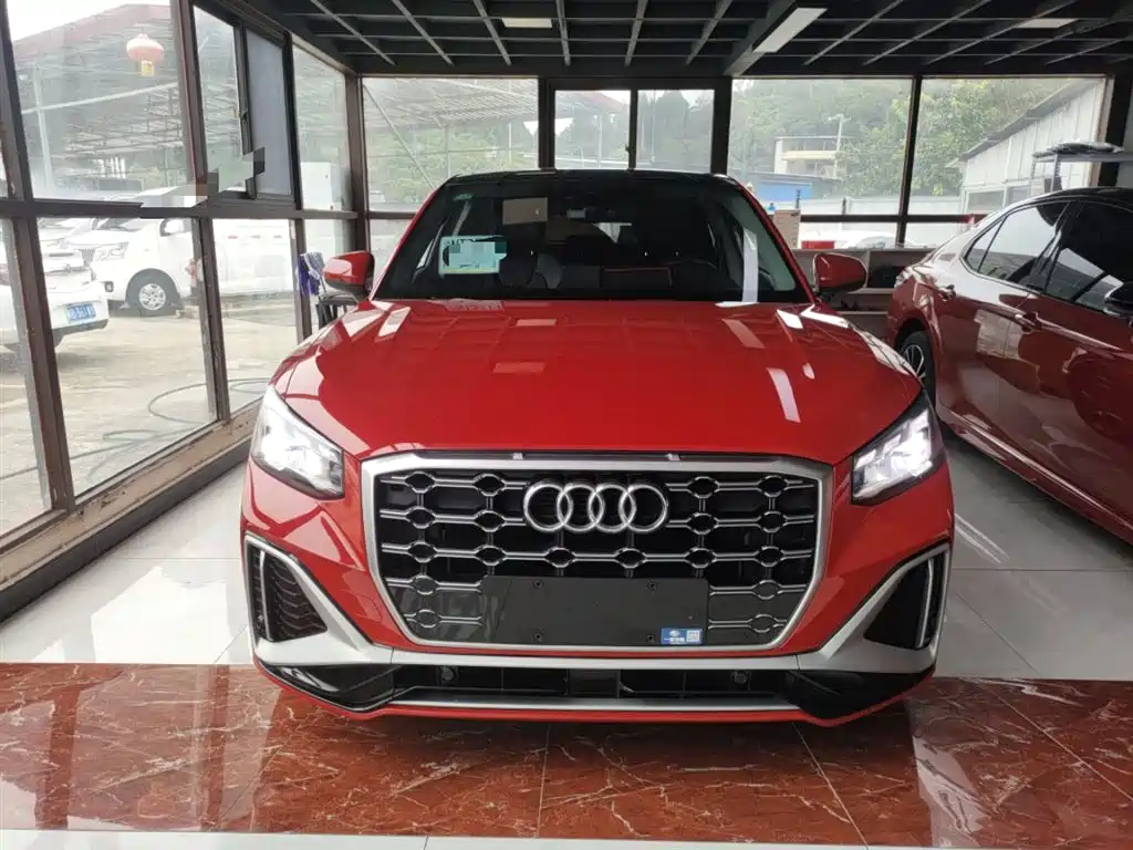 Audi Q2L 2022 35 TFSI Fashion Dynamic фото 3