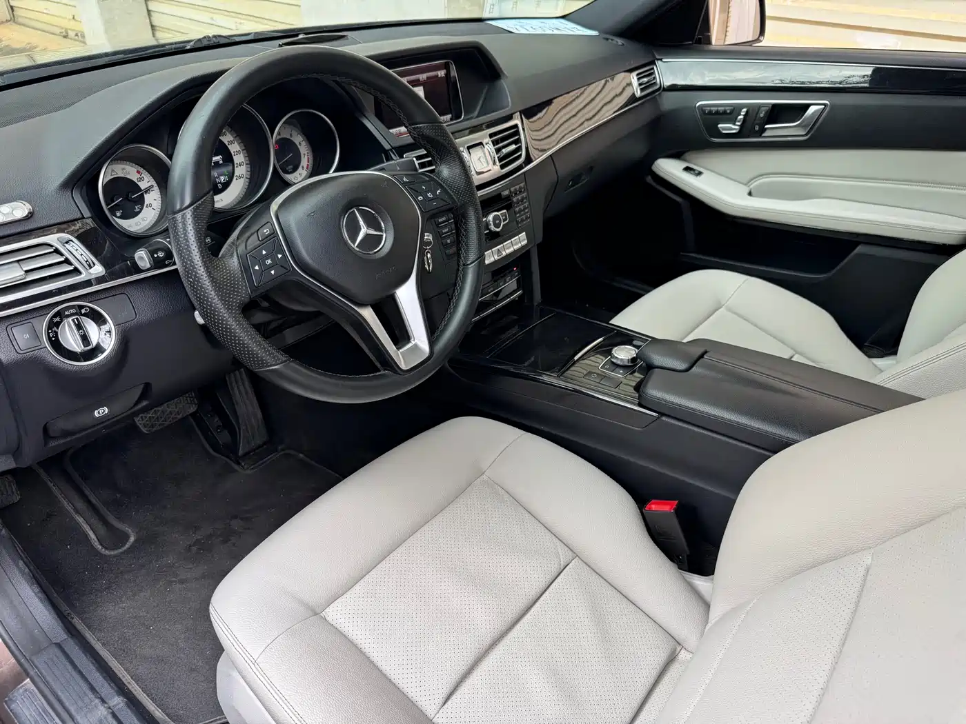 Mercedes-Benz E-Class 2014 Facelift E 260 L Sport фото 7