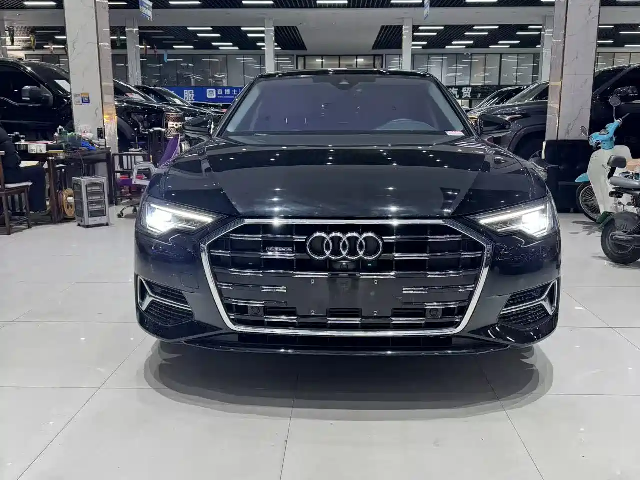 Audi A6L 2024 45 TFSI quattro Premium Elegance фото 2