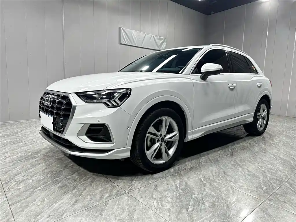 Audi Q3 2022 35 TFSI Fashion Elegance фото 8