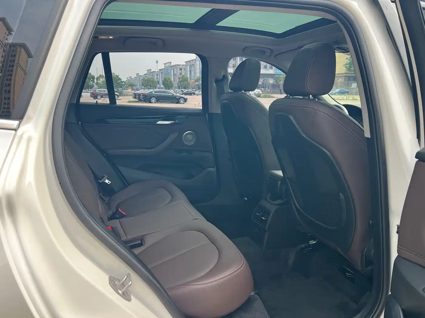 BMW X1 2022 sDrive20Li Premium фото 10
