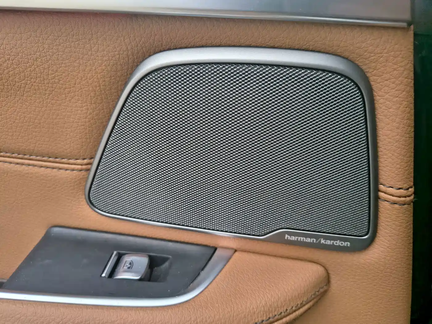 Photo 11 - BMW 6 Series GT