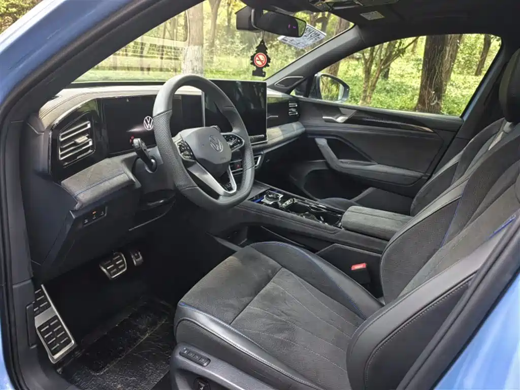 Volkswagen Tiguan L 2024 PRO 380TSI 4WD R-Line Premium Edition фото 13