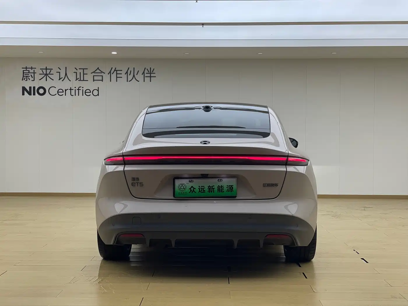 NIO ET5 2023 2022 100kWh