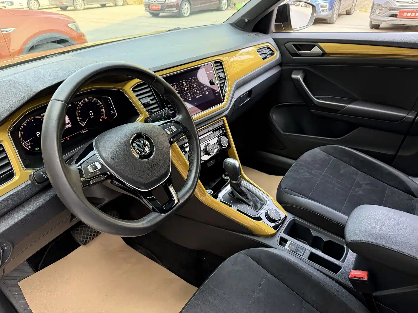 Volkswagen T-ROC 2018 2018 280TSI DSG 4WD Luxury (China V)