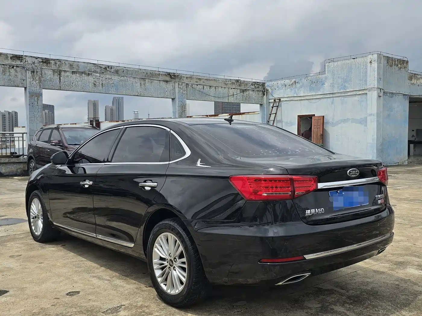 JAC Motors JAC Refine A60 2019 2017 Model 1.5TGDI Automatic Luxury