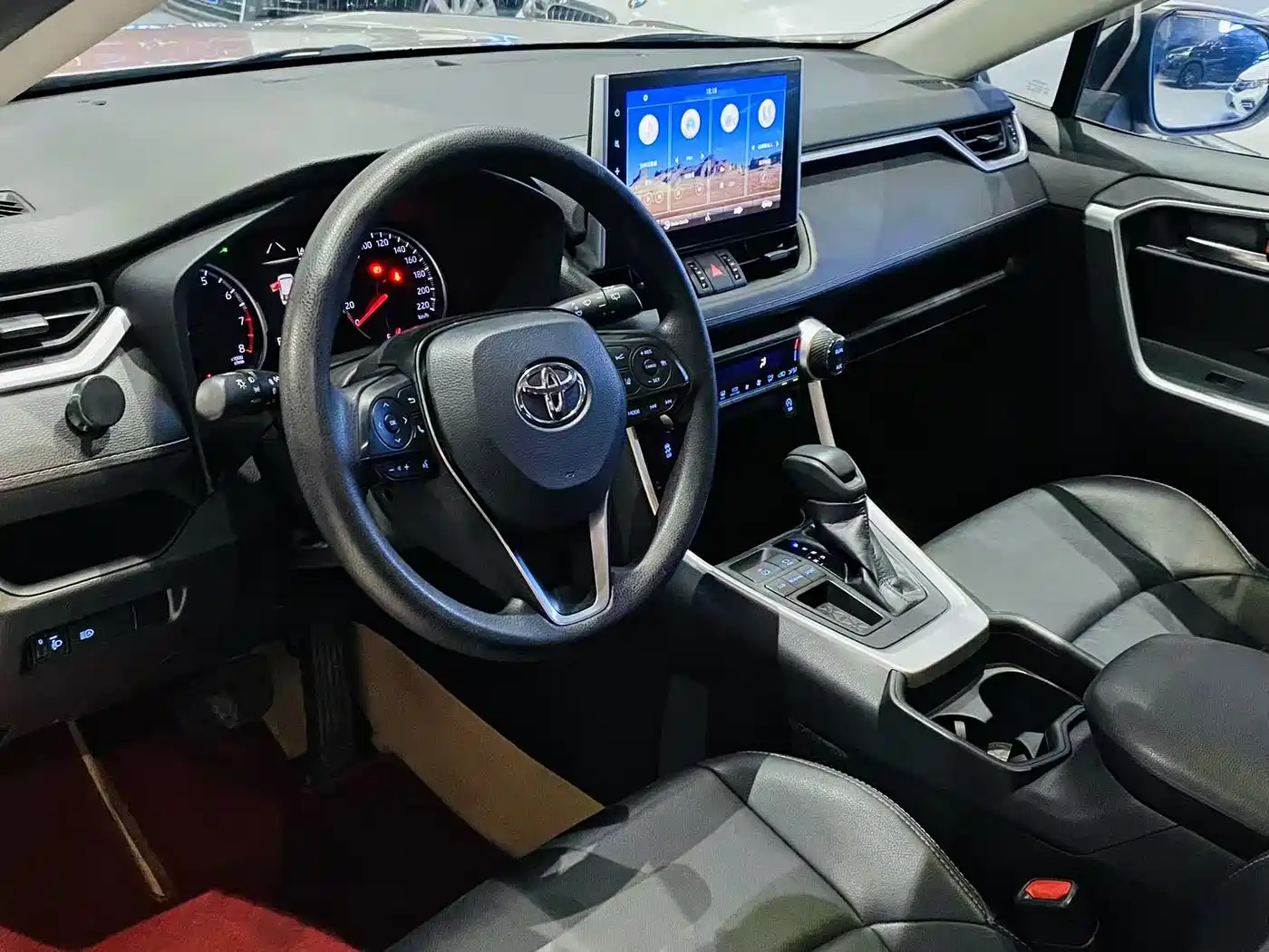 Toyota Wildlander 2021 2.0L CVT 2WD Luxury Edition фото 7