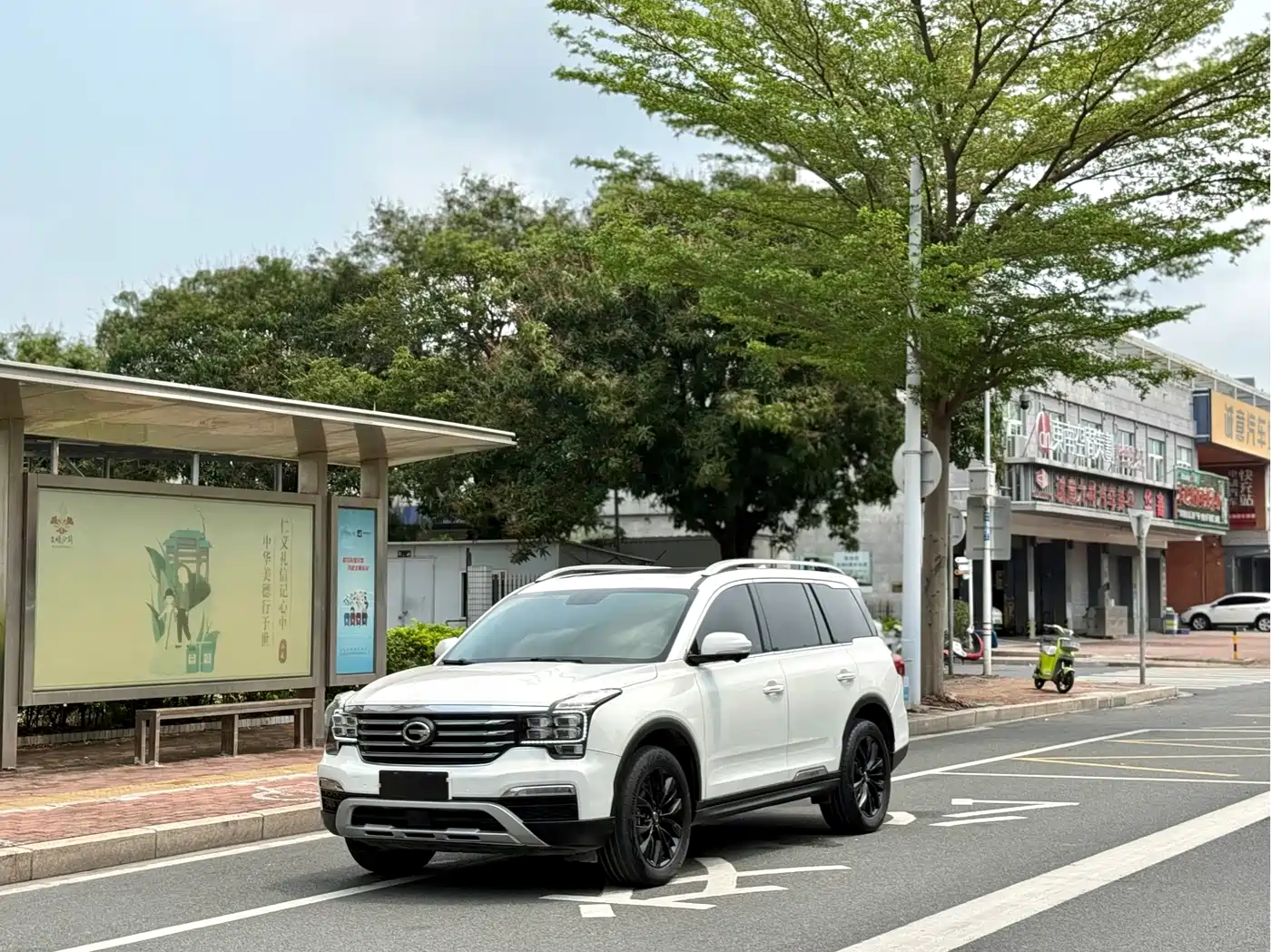 GAC Trumpchi Trumpchi GS8 2017 320T 2WD Luxury Smart Connect (7-seater)