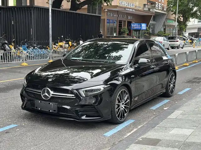 MERCEDES-BENZ A CLASS AMG