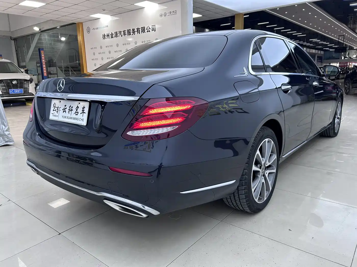 Mercedes-Benz E-Class 2019 Facelift E 300 L Fashion фото 12