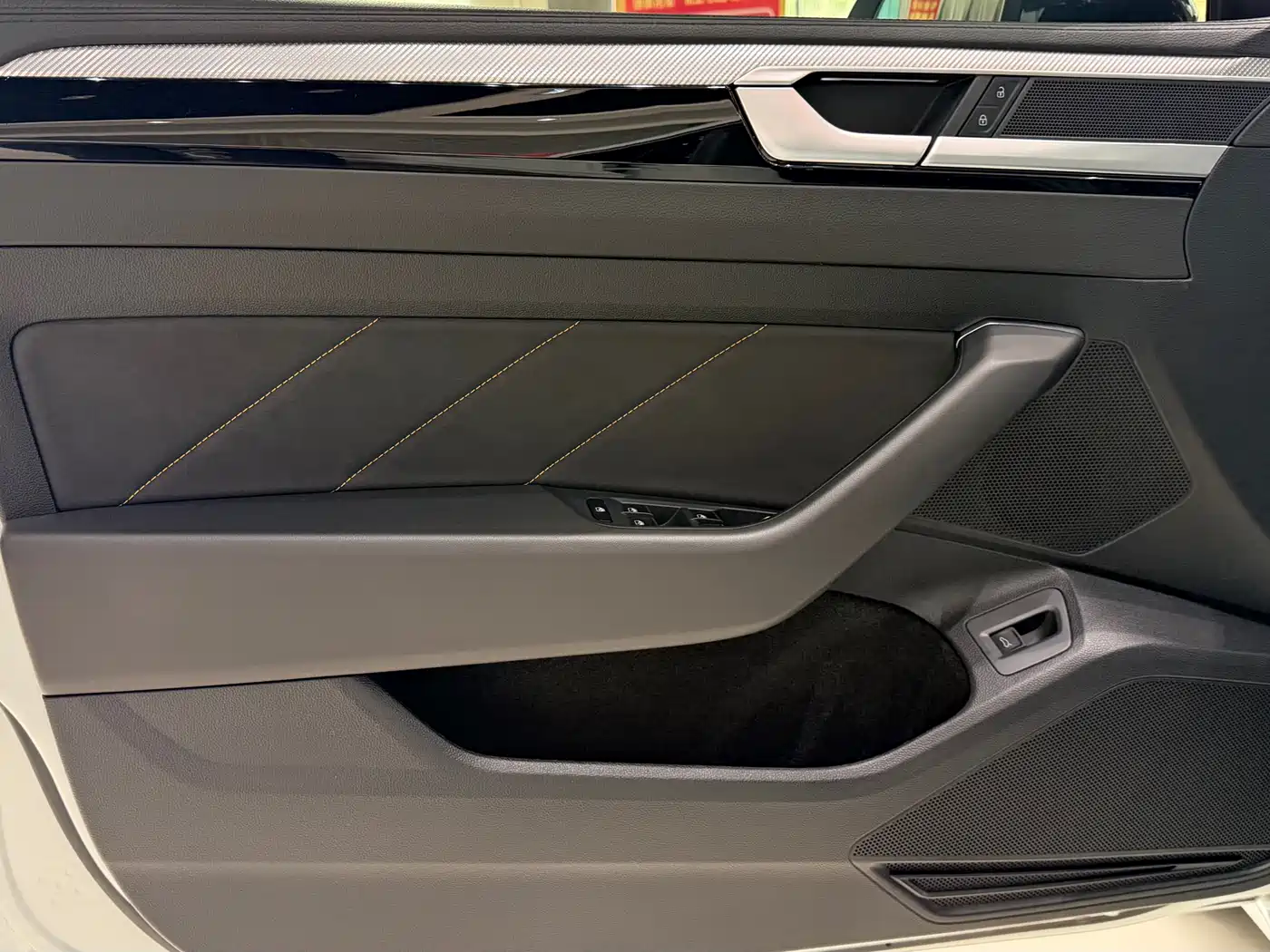 Volkswagen FAW-Volkswagen CC 2021 380TSI Eye-catching Edition фото 7