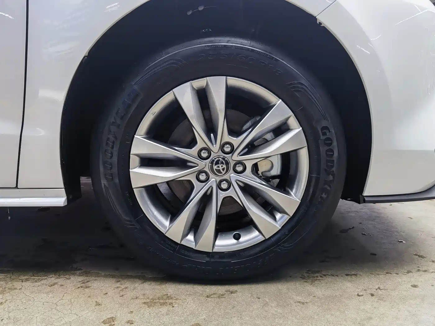 Toyota Sienna 2025 2024 2.5L Hybrid Comfort Edition