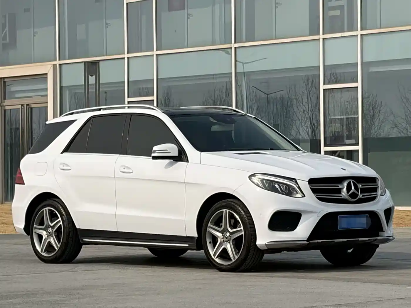 Mercedes-Benz GLE 2017 GLE 400 4MATIC фото 3