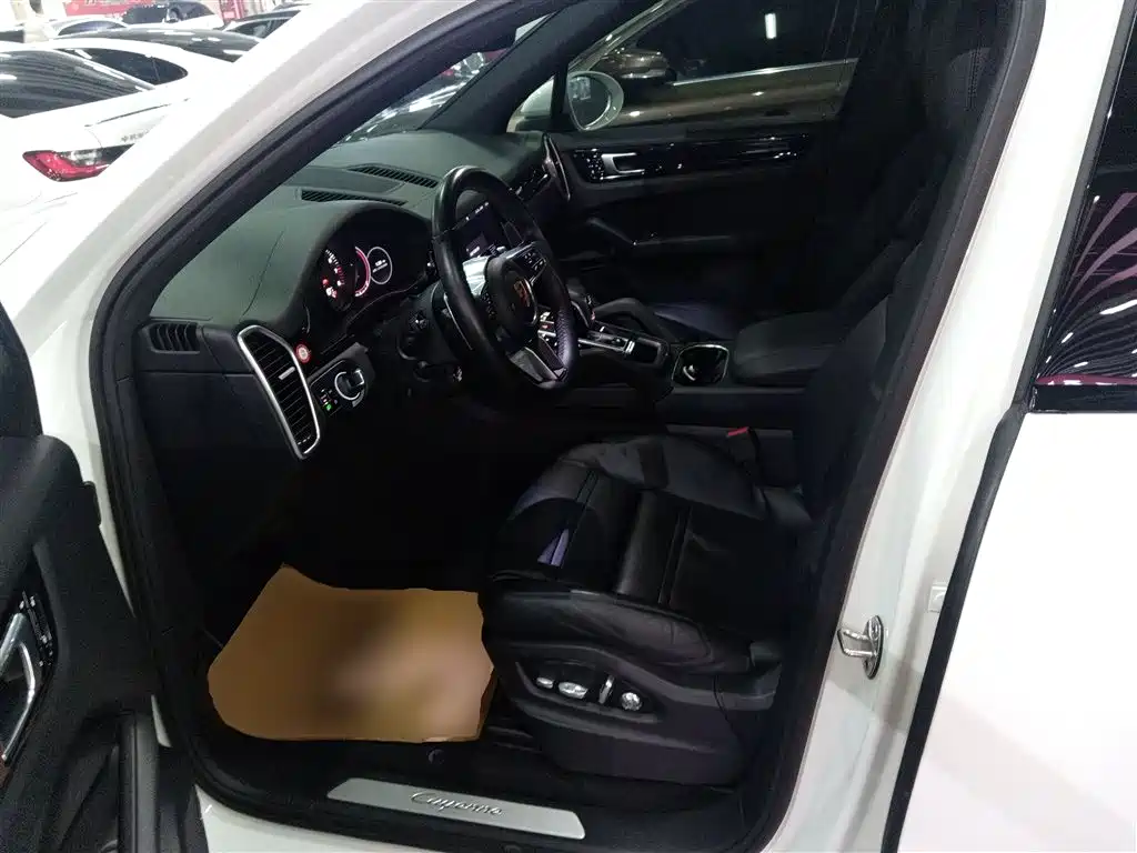 Porsche Cayenne 2018 Cayenne 3.0T фото 11