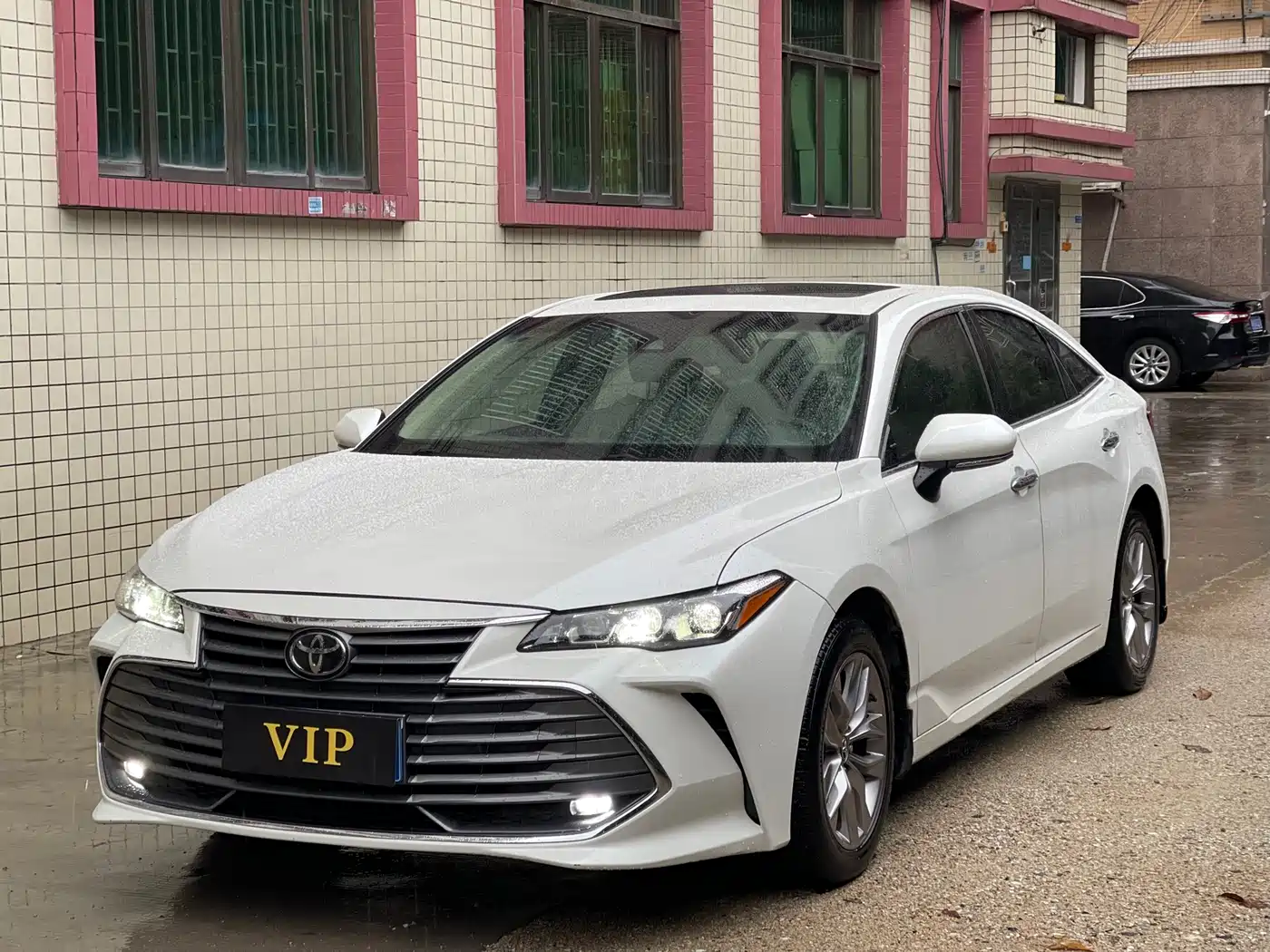 Toyota Avalon 2019 2.0L Luxury Edition (China VI)