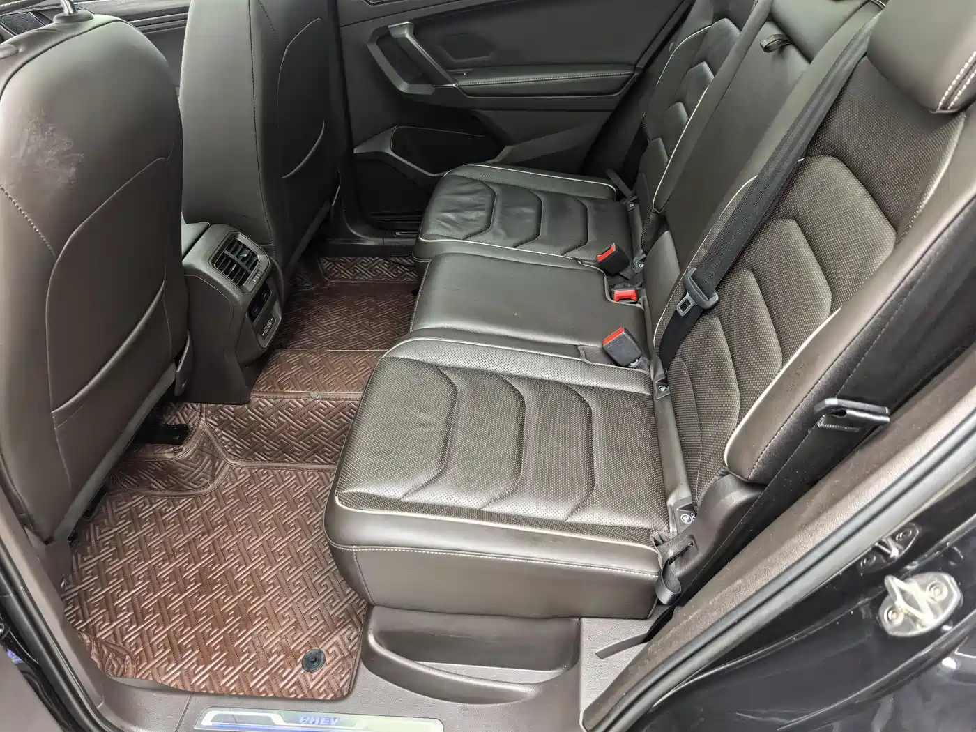 VOLKSWAGEN TIGUAN L NEW ENERGY