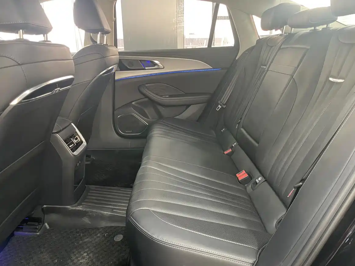 Hongqi H5 2023 2.0T Auto Smart Connect Flag Enjoy фото 11