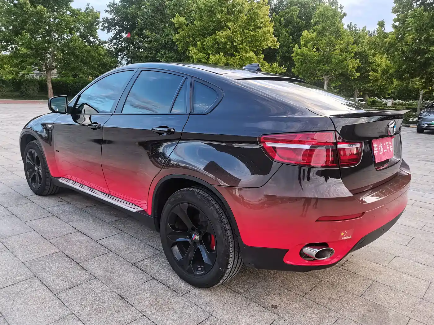 Photo 6 - BMW X6