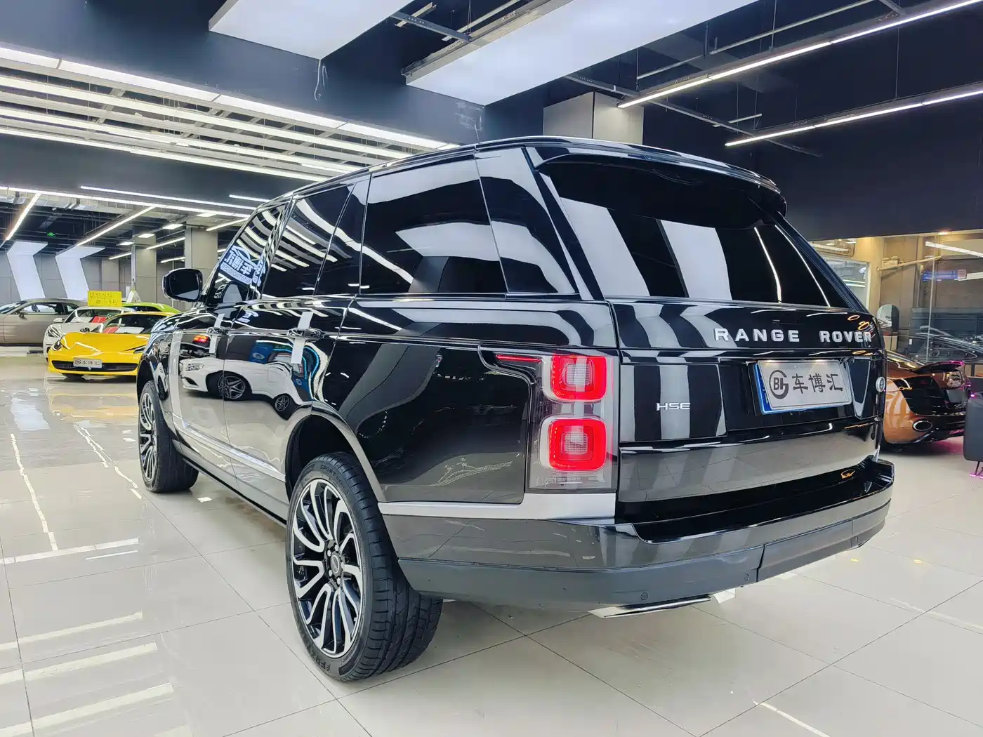 Land Rover Range Rover 2016 3.0 SC V6 Vogue фото 5