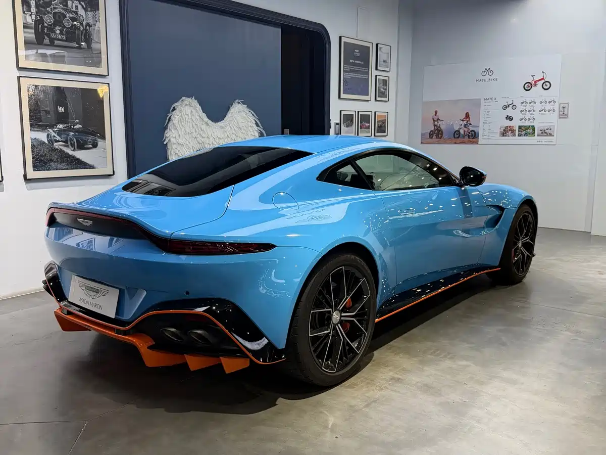 Aston Martin V8 Vantage 2020 2020 4.0T V8 Coupe 007 Edition