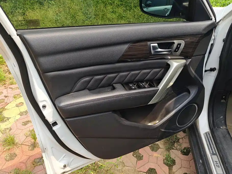 Haval H2 2015 2016 Red Label 1.5T Manual 2WD Elite