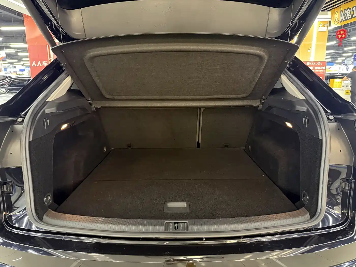 Volkswagen Teramont 2024 Teramont X 380TSI 4WD Premium Luxury Edition фото 6