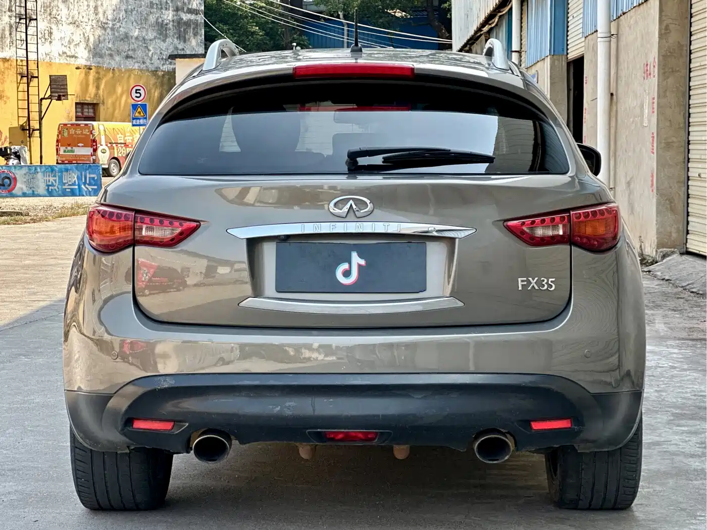 Infiniti FX 2009 2009 FX35 Beyond Edition
