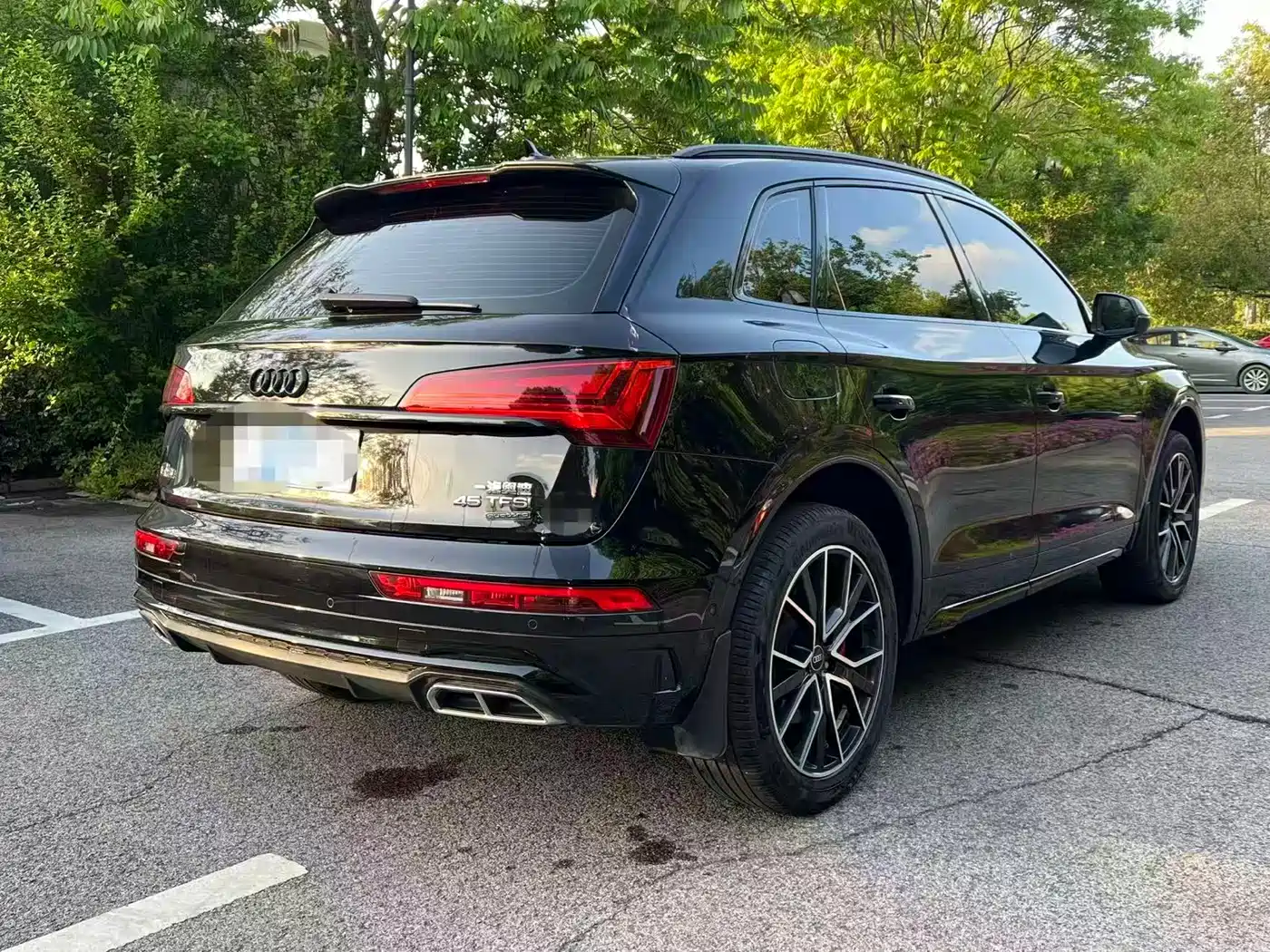 Audi Q5L 2024 Model 45 TFSI Luxury Dynamic фото 9