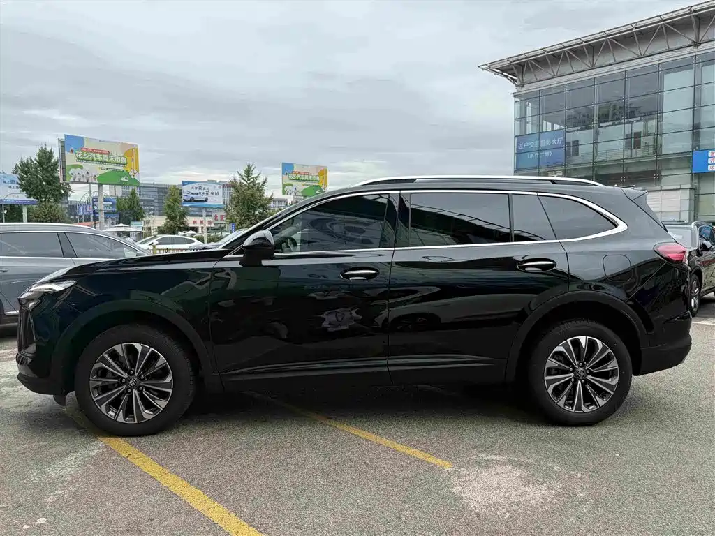 Buick Envision Plus 2025 2025 Enclave Plus 28T 2WD Platinum Edition