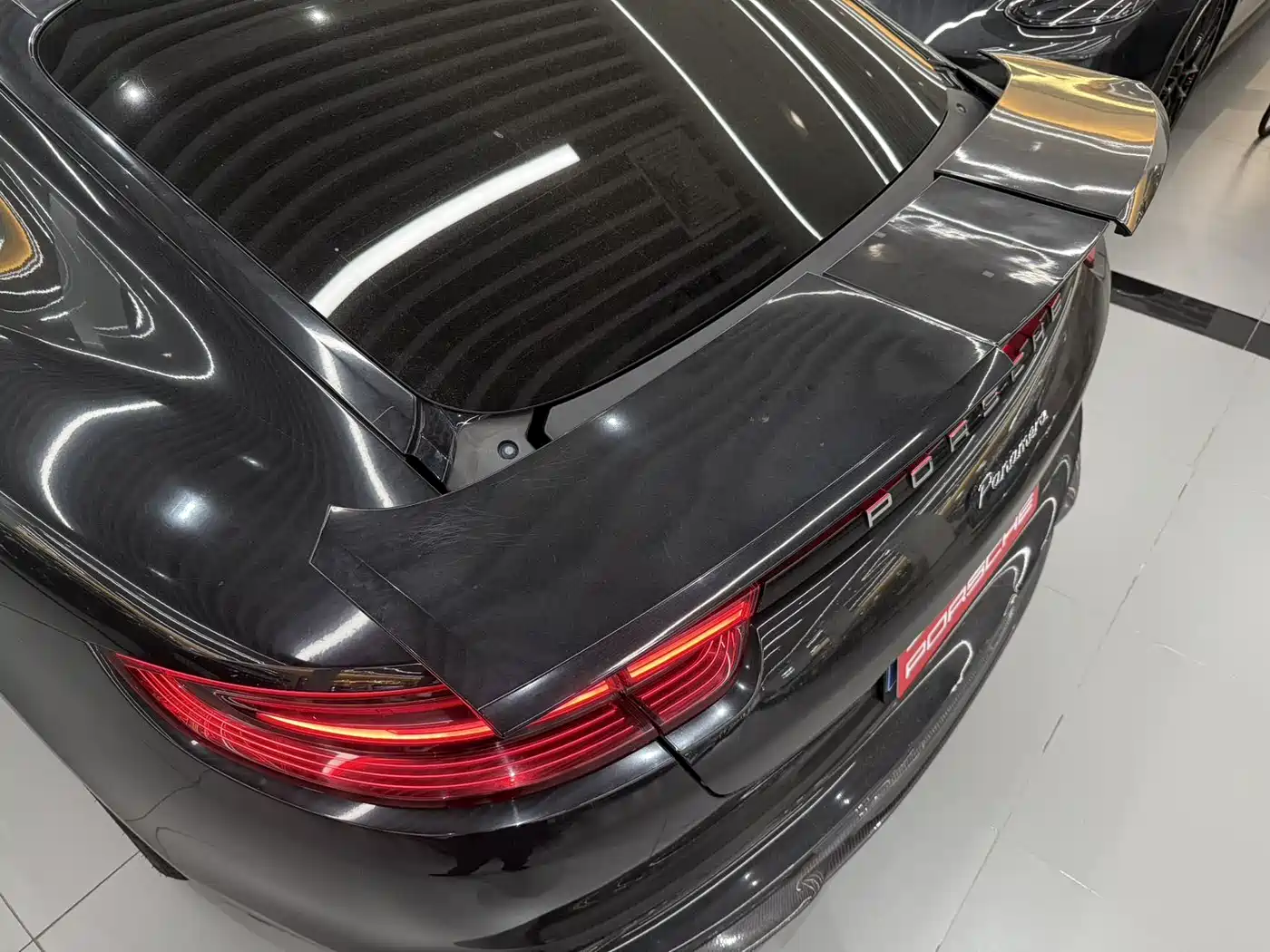Porsche Panamera 2020 Panamera 10th Anniversary Edition 2.9T фото 8