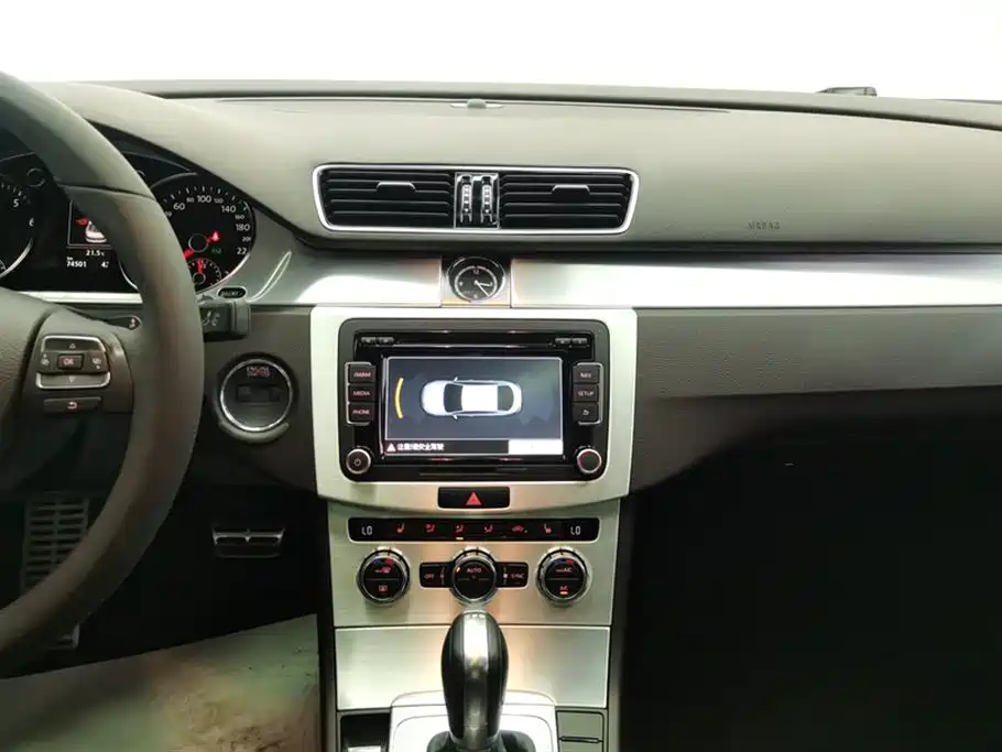 Volkswagen FAW-Volkswagen CC 2016 300TSI 25th Anniversary Edition фото 12
