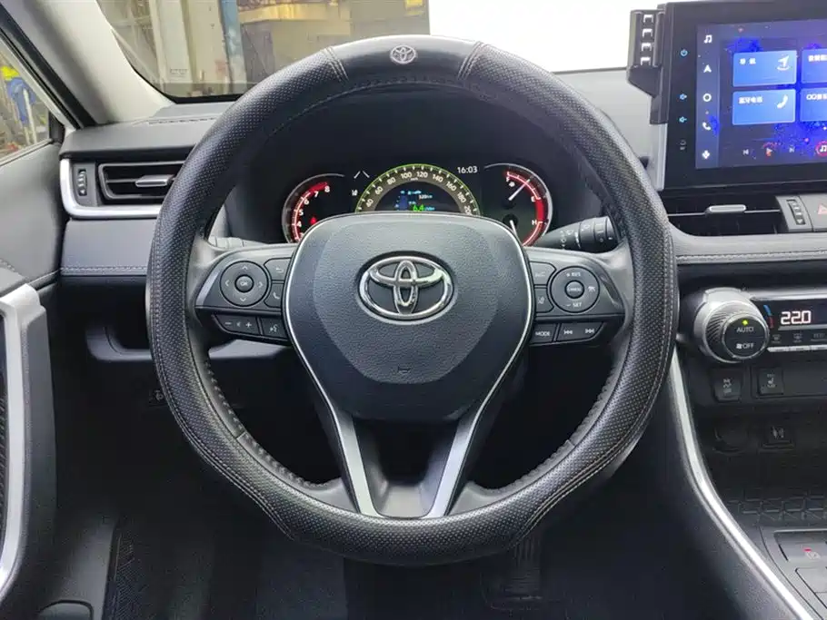 Toyota RAV4 Rongfang 2022 2.0L CVT 2WD Trend Plus Edition фото 15