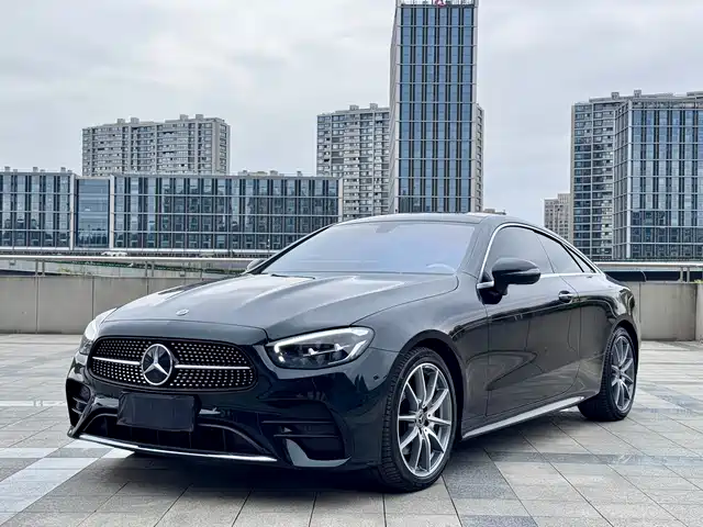 MERCEDES-BENZ E CLASS