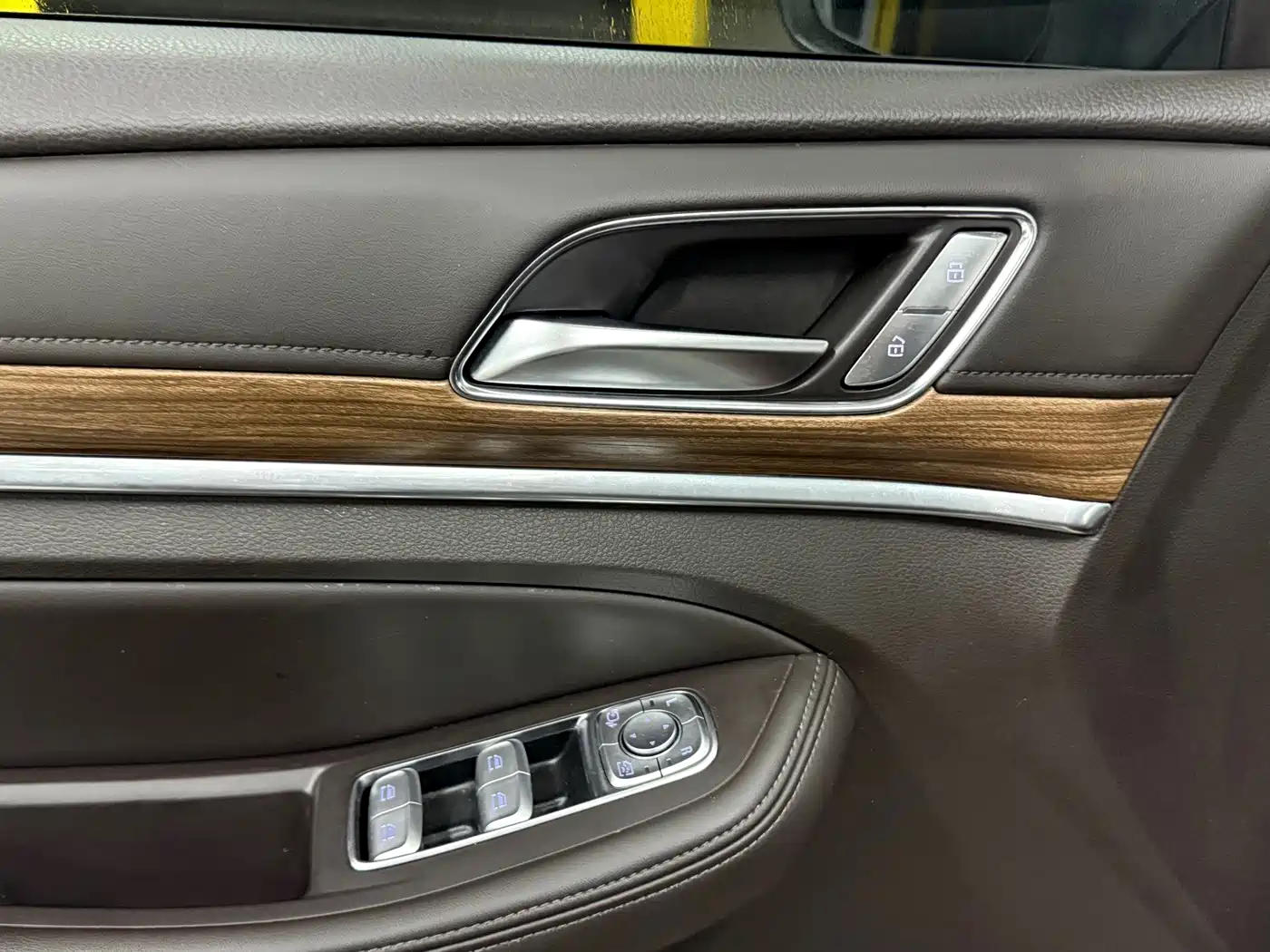 Roewe RX8 2021 2019 30T AWD Cross-country Edition
