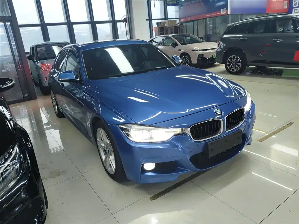 BMW 3 Series 2019 320i M Sport Package фото 4