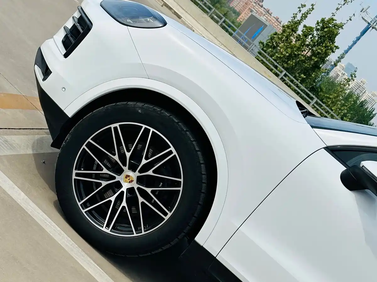 Porsche Cayenne 2024 Cayenne 3.0T фото 8