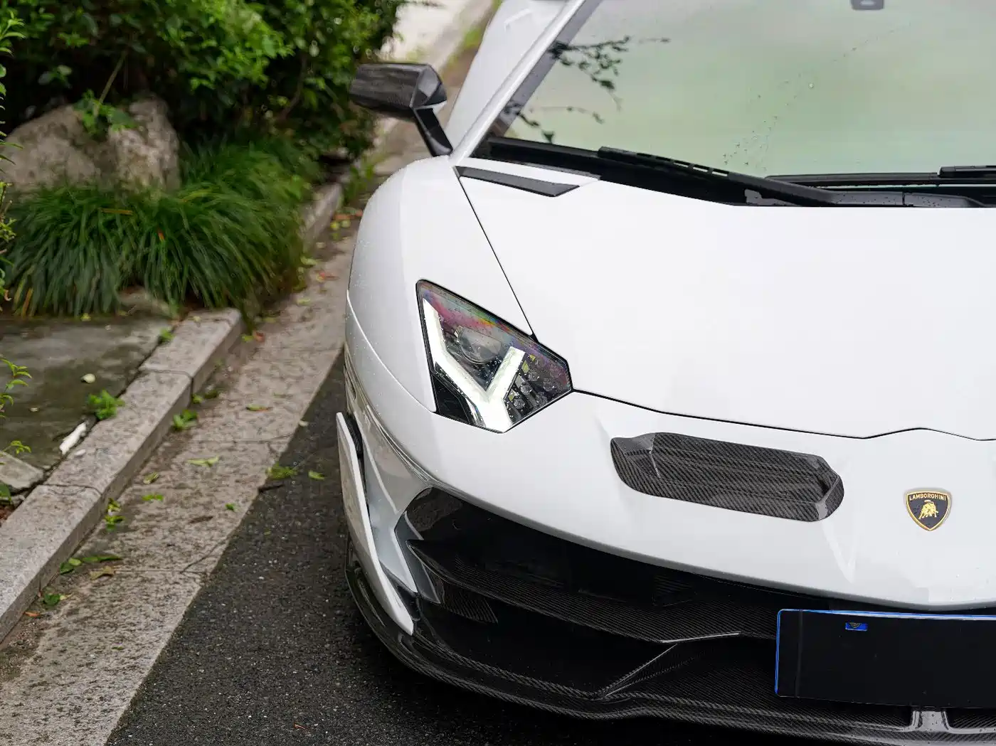 Lamborghini Aventador 2012 2011 LP 700-4